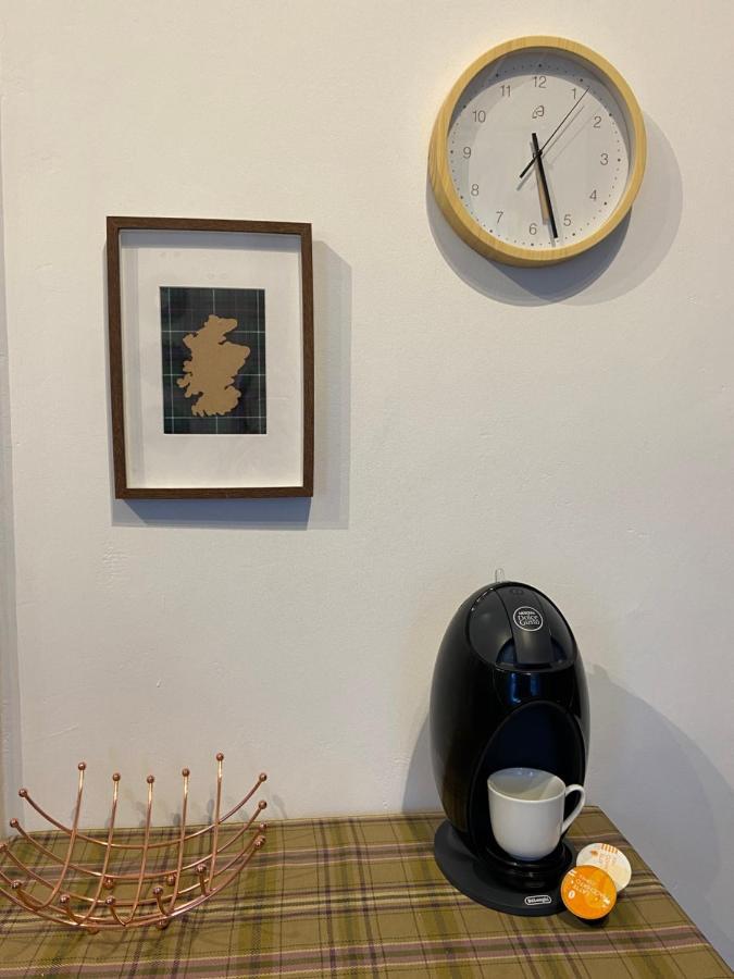 אובאן Newly Refurbished Town Centre Apartment מראה חיצוני תמונה